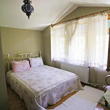 Casa de hóspedes Oylat Koy Konagi *